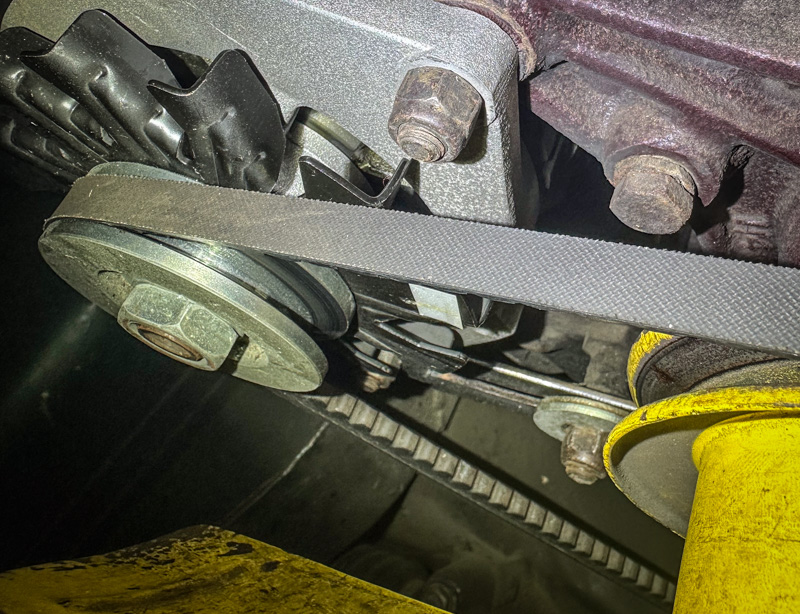 Squeaky, tight fan belt...Solution? (Page 2) MGB & GT Forum The MG Experience